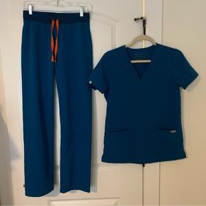 FIGS Alps Blue Scrub Set Casma Livingston XS XXS